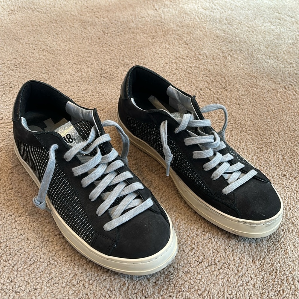 P448 Sneakers